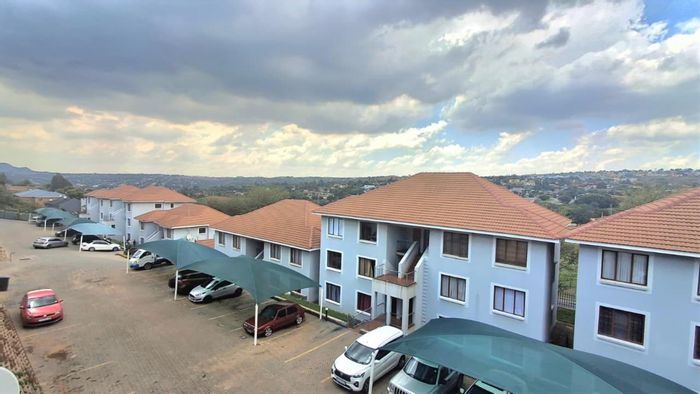 For Sale: 3-Bedroom Townhouse in Winchester Hills with pool and secure parking.