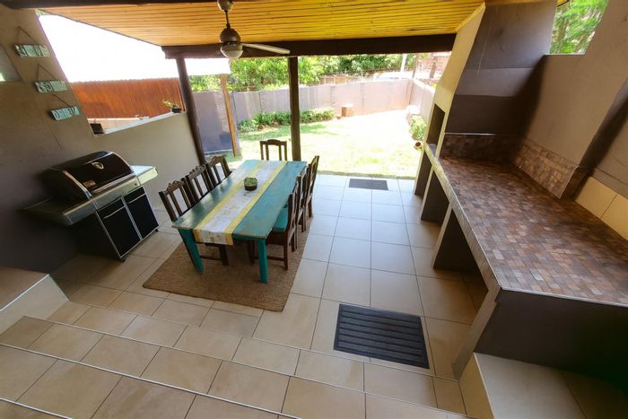 Townhouse for Sale in Komatipoort Central: Renovated, garden, braai area, near Kruger Park.