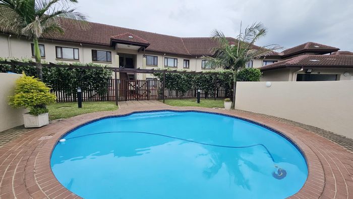 Ramsgate Apartment For Sale: 3 beds, sea views, pool, semi-furnished.