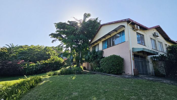 Versatile house in Margate Central for sale; ideal for business or family living.