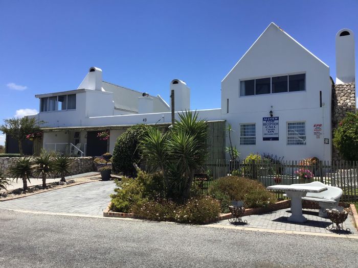 For Sale: Income-Generating House in Jacobsbaai with 5 Self-Contained Units.