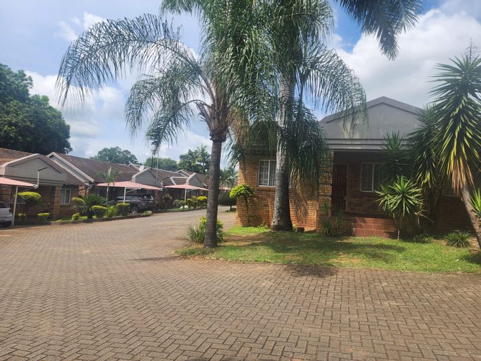 3-Bedroom Townhouse in Medi Park For Sale, near hospital and CBD amenities.