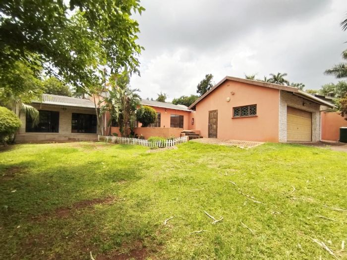 3-bedroom house for sale in Kildare with double garage and security features.