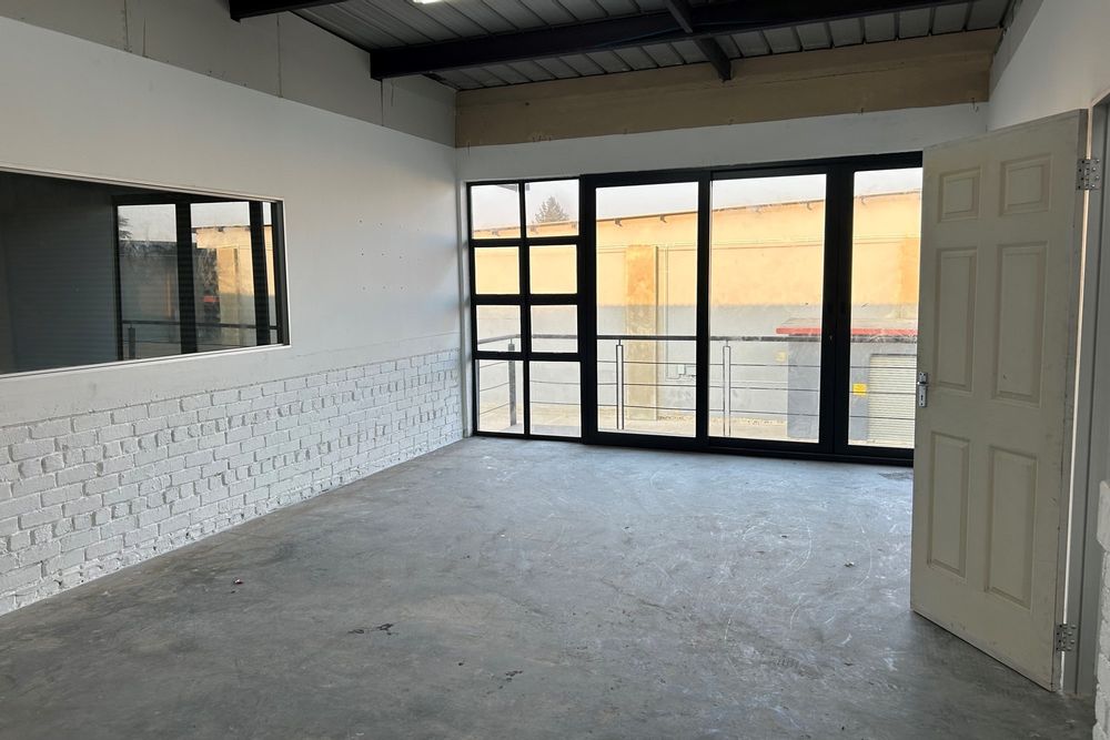 Open plan upstairs with balcony