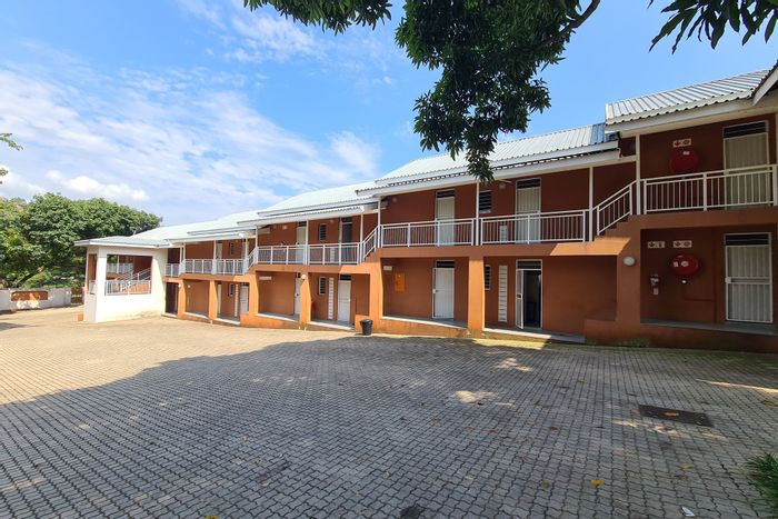 For Sale: Nelspruit Central House with 28 rooms, parking, and income potential.