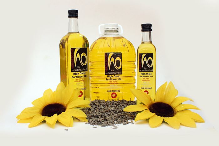 Retail property for sale in Bainsvlei with ample space and essential amenities.