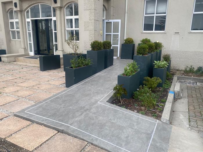 To Rent: 737m² Office in Century City with secure parking and renovation options.