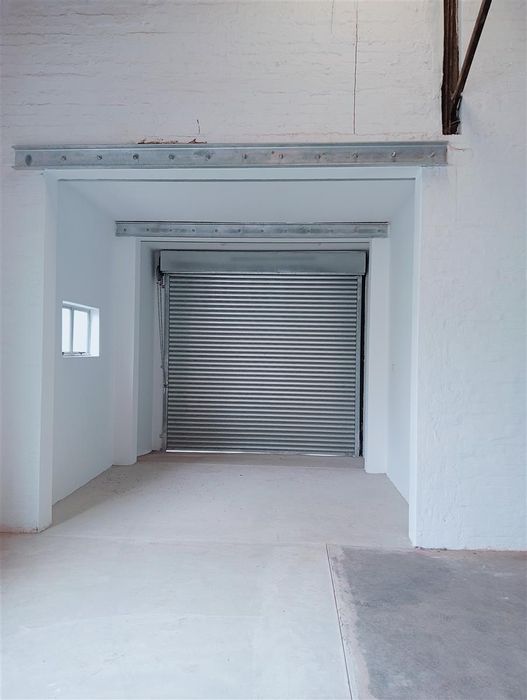 New Germany House To Rent: Ample parking, security, office, kitchenette, easy highway access.