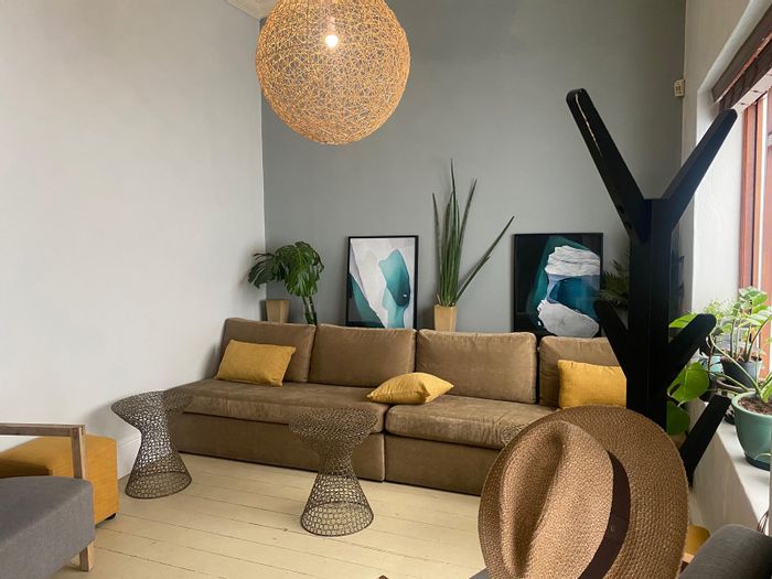 Commercial property for sale in Gardens, fully tenanted with parking and amenities nearby.