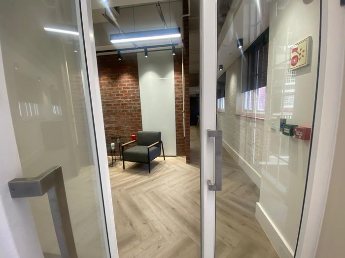 To Rent: Prime Office in Gardens with plug-and-play setup and ample amenities.