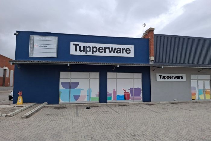 Retail space to rent in Korsten with flexible layout and secure access.