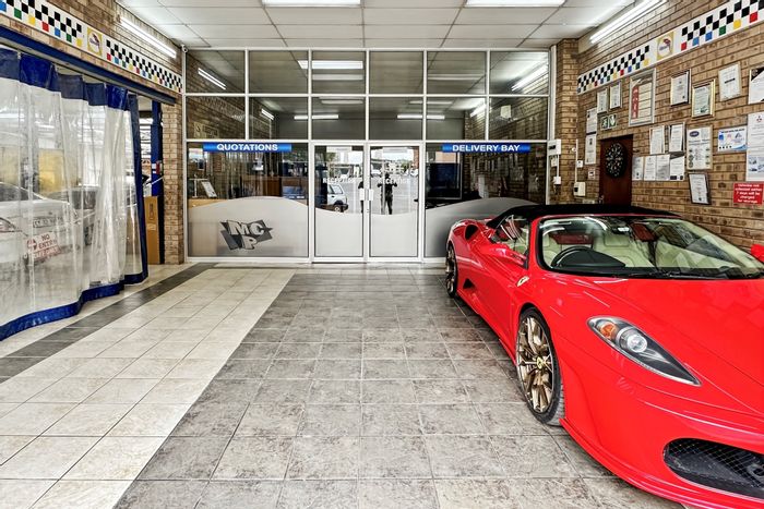 Retail Space To Rent in Pietermaritzburg Central: High visibility, versatile layout, secure storage.