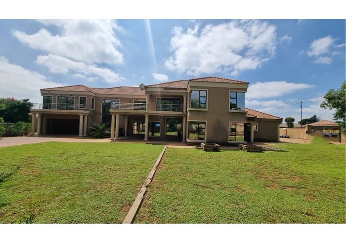 For Sale: 8-bedroom penthouse in Dunnottar with gym, theater, and landscaped gardens.