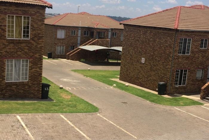 For Sale: 2-bedroom apartment in Erand Gardens, secure complex, near amenities.