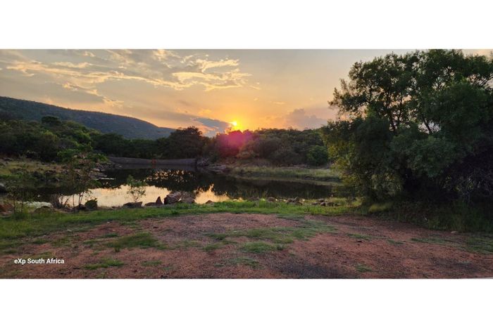 Zwartkloof Private Game Reserve: For Sale, 2500m² vacant land with dam views.