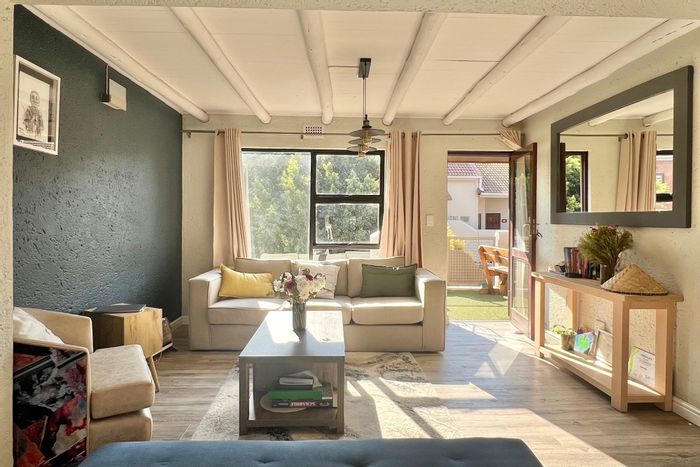 For Sale: Morningside Apartment with pool, clubhouse, loft, and secure parking.