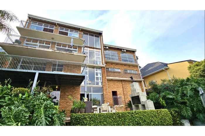 For Sale: House in Kosmos with pool, wine cellar, and stunning views.