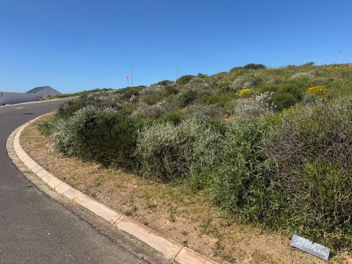 Vacant Land for Sale in St Helena Views: Ocean views, flexible building timeline, low levies.