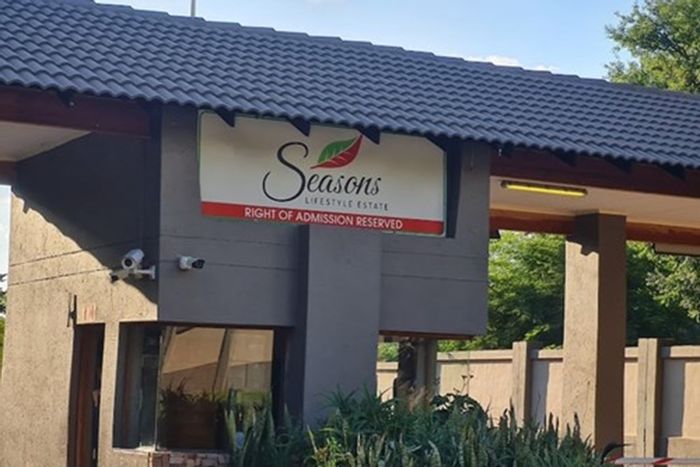 Vacant Land Residential for Sale in Seasons Lifestyle Estate, 959m² with top amenities.