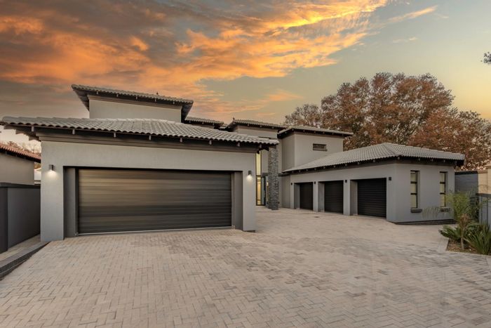 For Sale: Spacious 4-Bed House in Sunward Park with Pool, Garden, and Security.