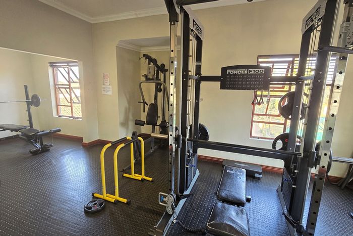 Mooikloof House For Sale: Duplex with clubhouse, solar, garden, and secure estate amenities.