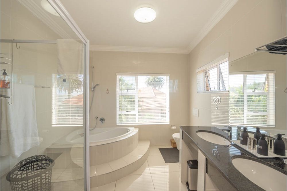 4th Bathroom with bath & shower