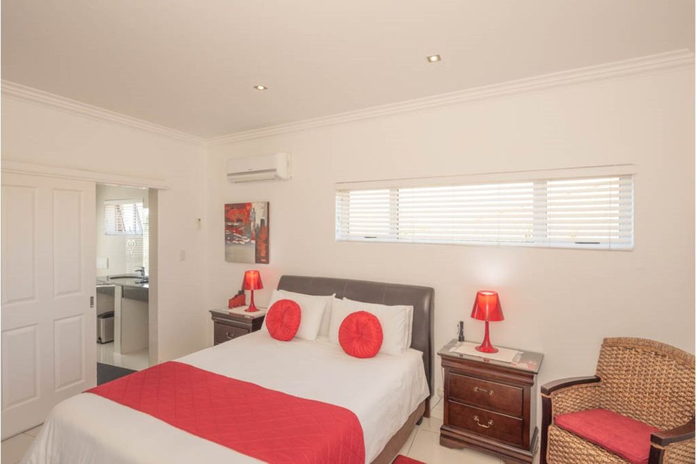 With on suite bathroom