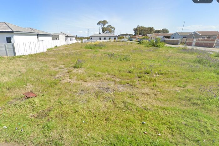 Vacant Land Residential for Sale in Eersterivier South, 11 plots available, prime location.