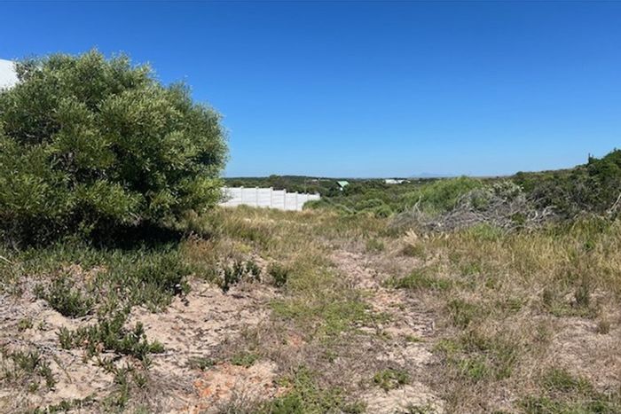 Vacant Land Residential For Sale in Paradise Beach, 714sqm near shoreline access.