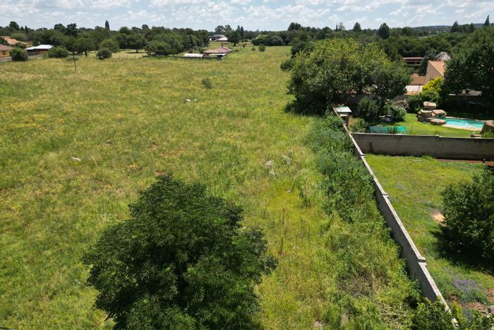 Vacant Land Residential For Sale in Henley On Klip, 4064m², build your dream home.