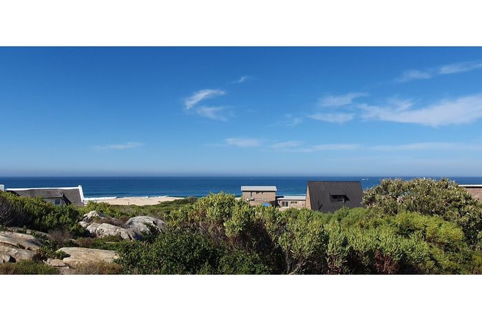 Vacant Land Residential for Sale in Oyster Bay Central, borders greenbelt, ocean views.