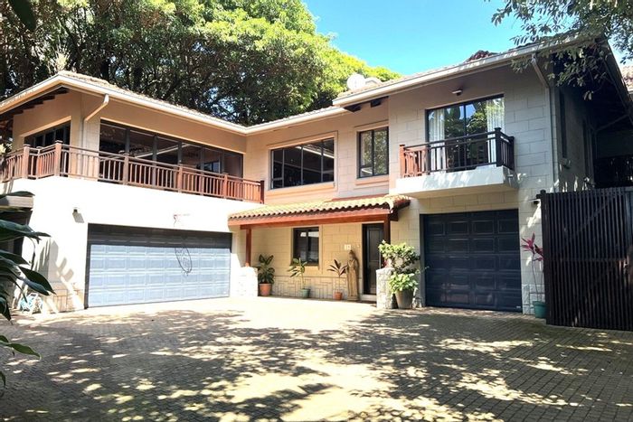 Zimbali House For Sale: 4 Bedrooms, Pool, Office, Direct Beach Access, Golf Course.