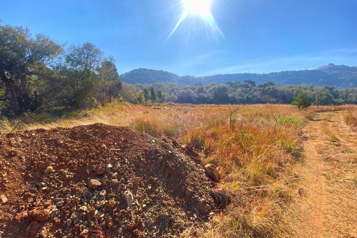 2800sqm vacant land for sale in Vryheid Central with breathtaking views.