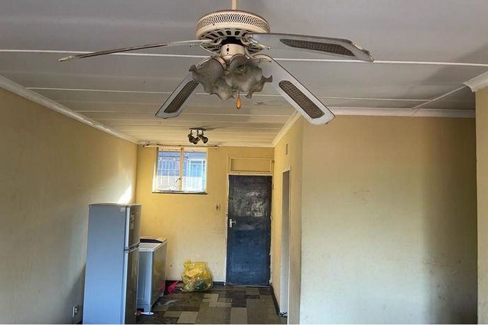 3-Bedroom Apartment For Sale in Rustenburg Central with 24/7 Security Access.