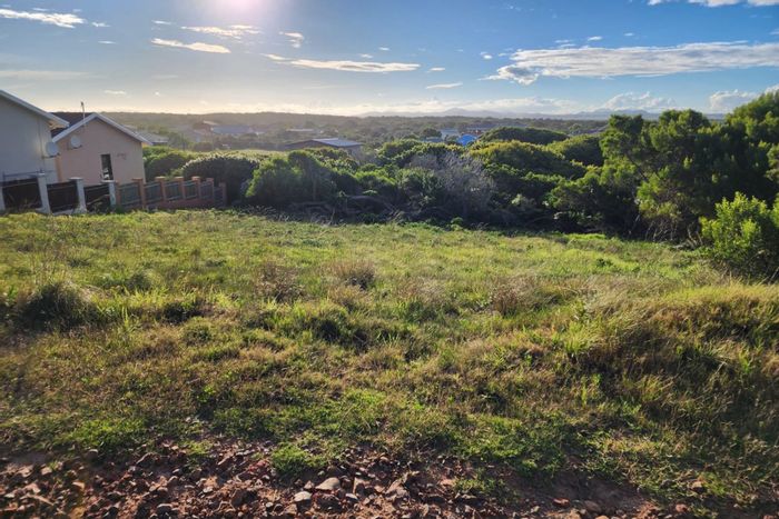 Vacant land for sale in Paradise Beach, 700sqm, near beach and green belt.