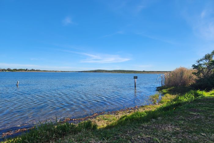 Vacant Land Residential in Aston Bay for Sale, 800sqm near lagoon and beaches.