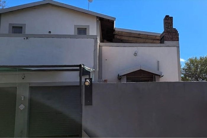 House for Sale in Marloth Park Central: 3 beds, pool, large garden, garage.