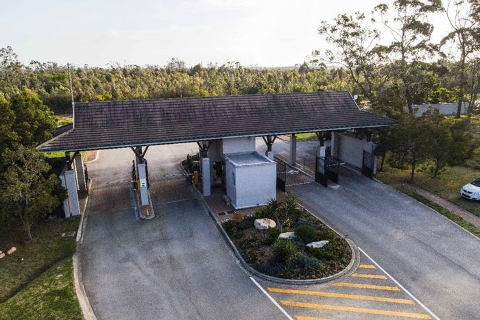 Vacant Land Residential for Sale in Wedgewood Golf Estate with 24-hour security access.