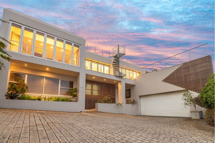 Cutty Sark House For Sale: 7 Bedrooms, Private Cinema, Gym, Panoramic Decks.