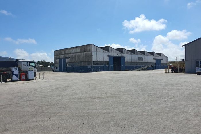 For Sale: House in Markman Industrial with extensive logistics facilities and infrastructure.