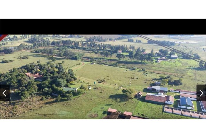 Farm for Sale in Bronkhorstspruit Rural: 2 Houses, Piggery, Cattle Facilities, Water Rights.