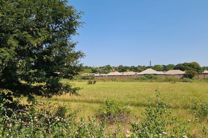 Vacant Land For Sale in Steiltes: 2.14 hectares near shopping, versatile zoning options.