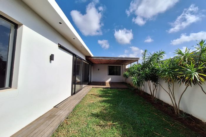 For Sale: Townhouse in Elaleni Coastal Forest Estate with lifestyle centre and beach access.