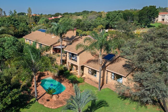 For Sale: House in Mooikloof Equestrian Estate with flatlet, pool, and boma.