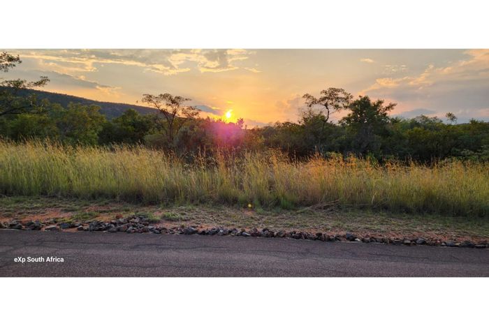 Zwartkloof Private Game Reserve: Vacant Land for Sale with Dam Views and Developer Incentives.