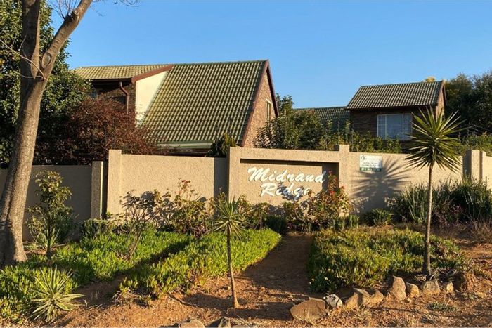 Ground floor apartment in Noordwyk with garden, parking, and open plan living. For Sale.