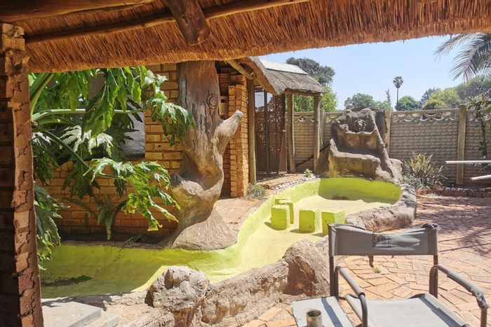 Delmas Rural Farm For Sale: 7 bedrooms, multiple homes, livestock facilities, and entertainment area.