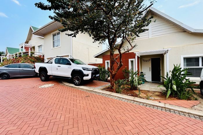 3-Bedroom Townhouse To Rent in Kindlewood Estate with amenities and security features.