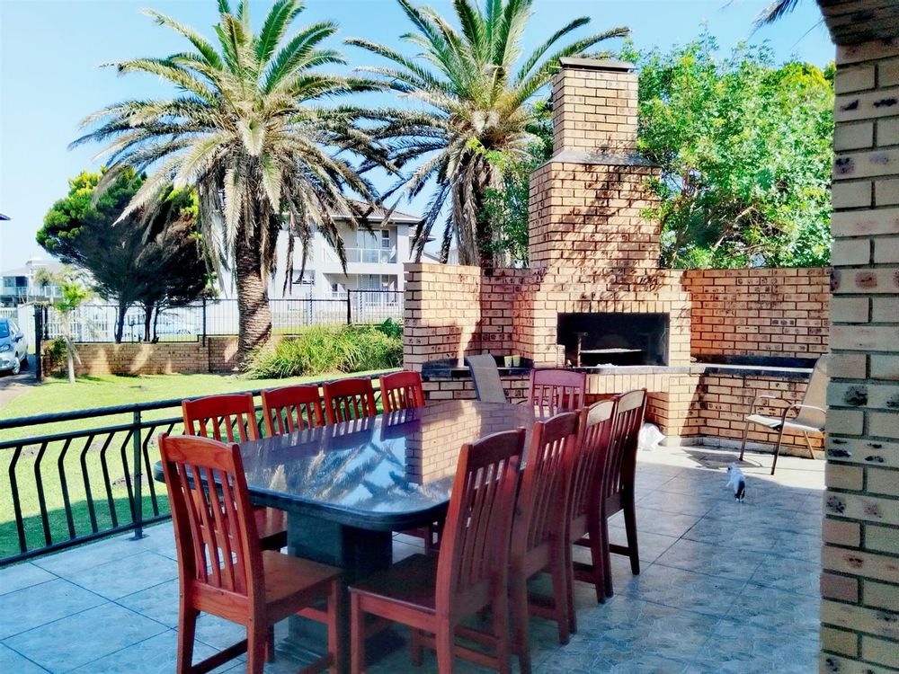 Braai area from lounge