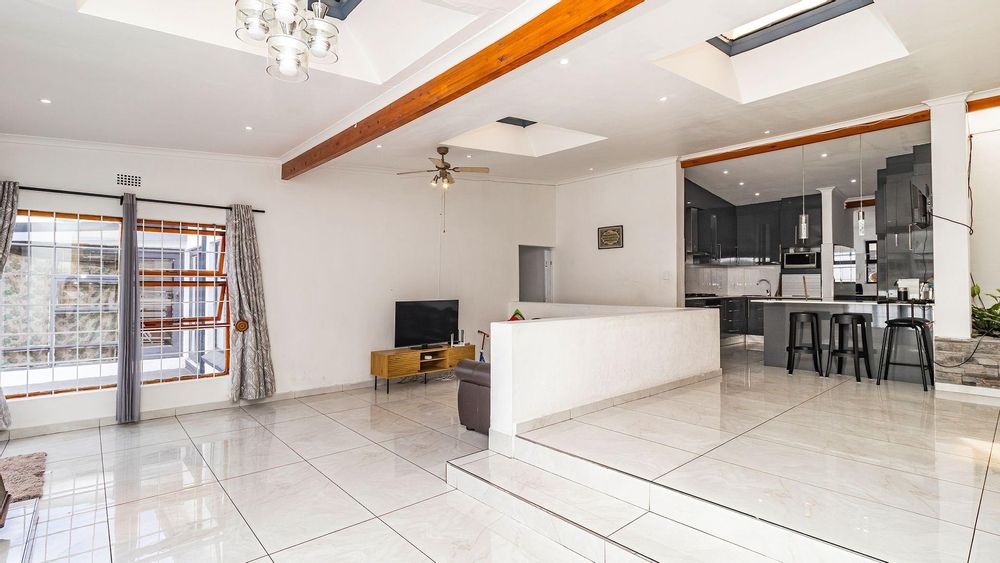 Large TV and entertainment space